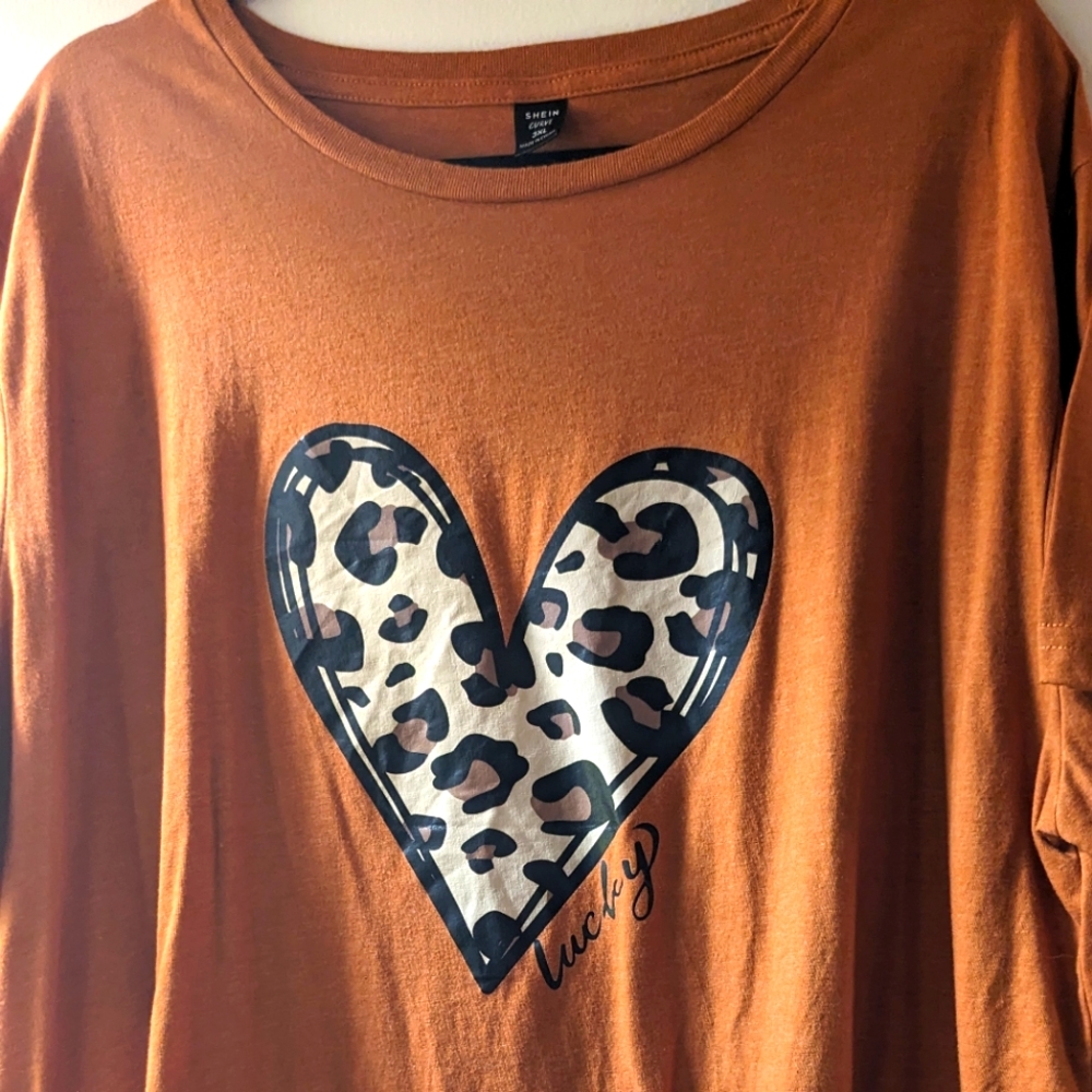 Women's Tee